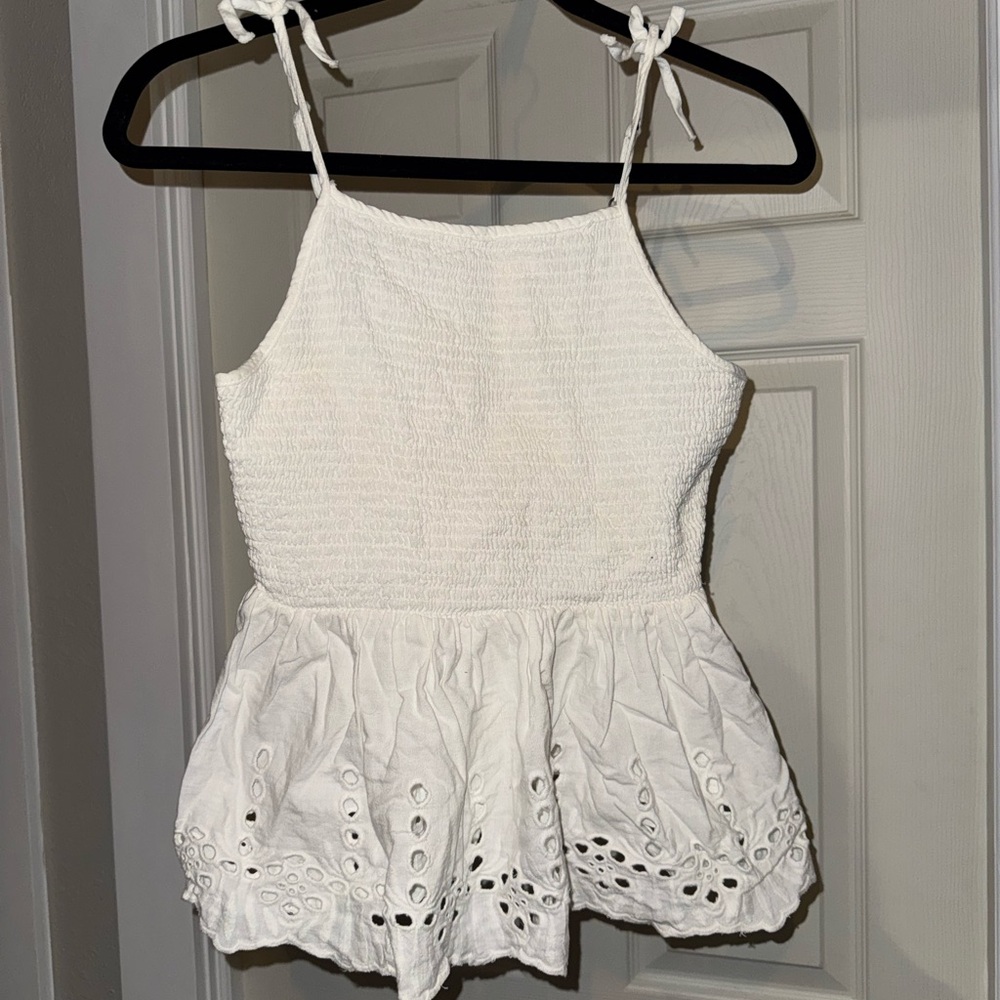 6/$15 White Eyelet Peplum Top